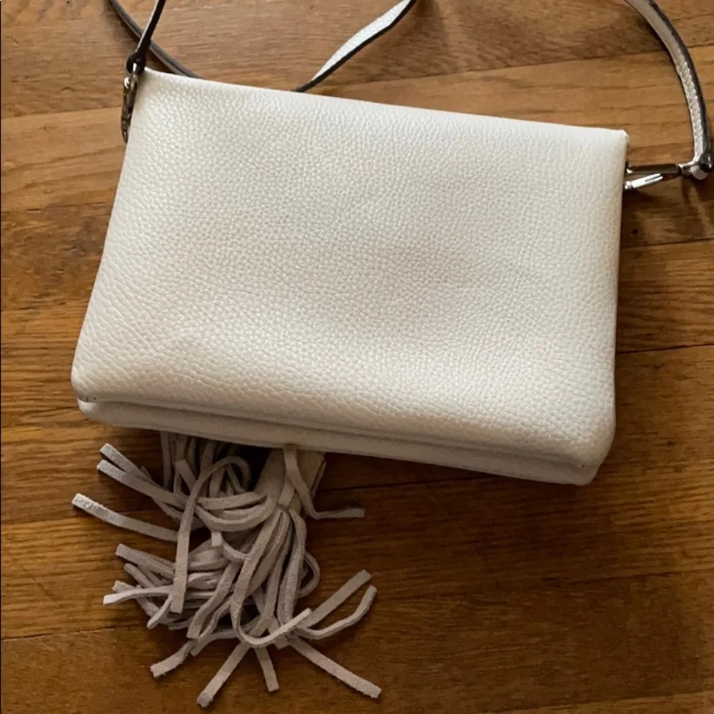 White vegan leather crossbody purse with tassel